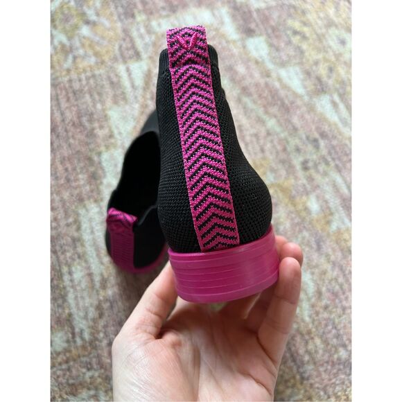 Vivaia Ryan Pro Water Repellent Ankle Chelsea Boots in Black Pitaya - Picture 3 of 6